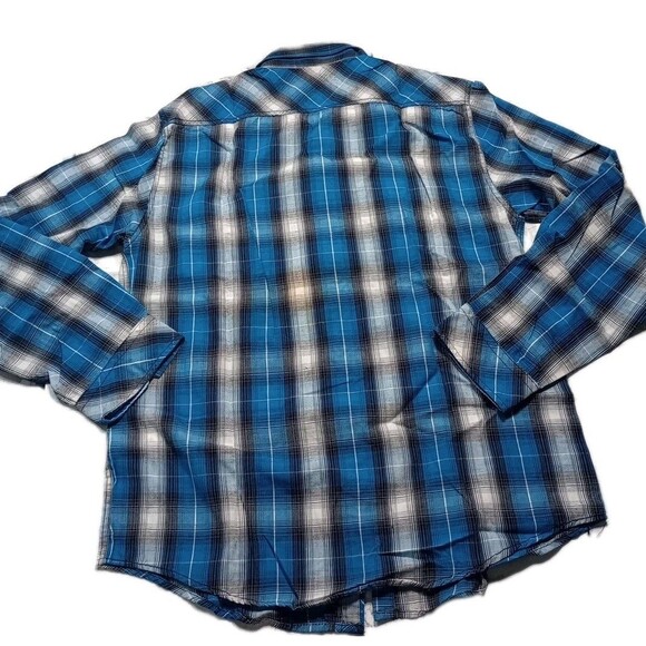 Rustic Blue Brand Men’s Long Sleeve Button Up Shirt size M blue  Plaid - Picture 3 of 12